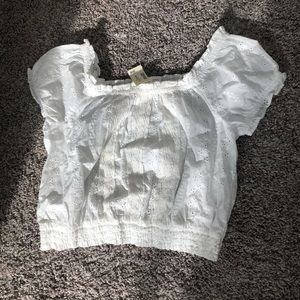 Women’s size M shirt from Aeropostale